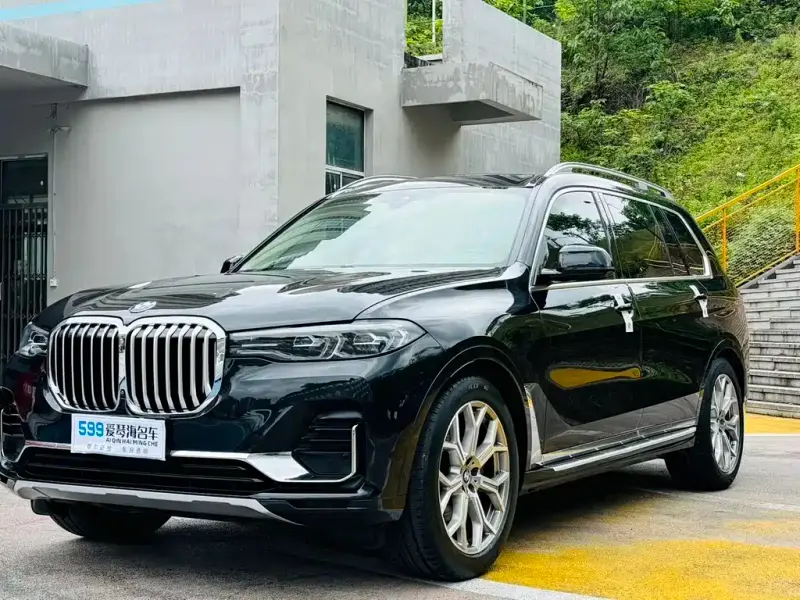 BMW X7, 2021