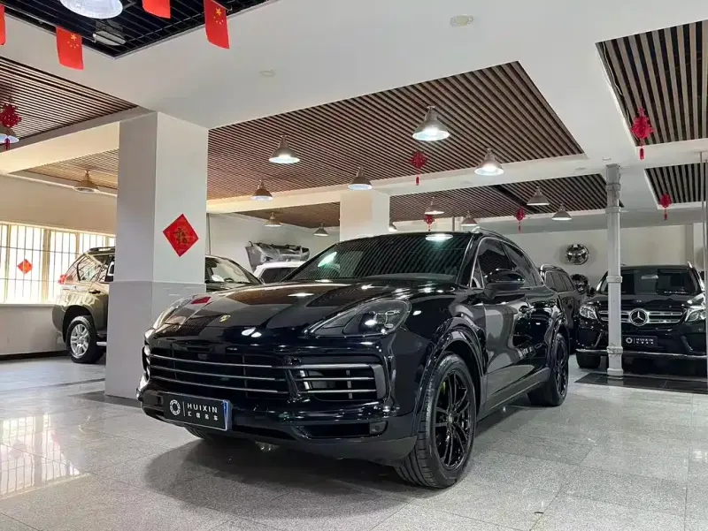 Porsche Cayenne, 2022