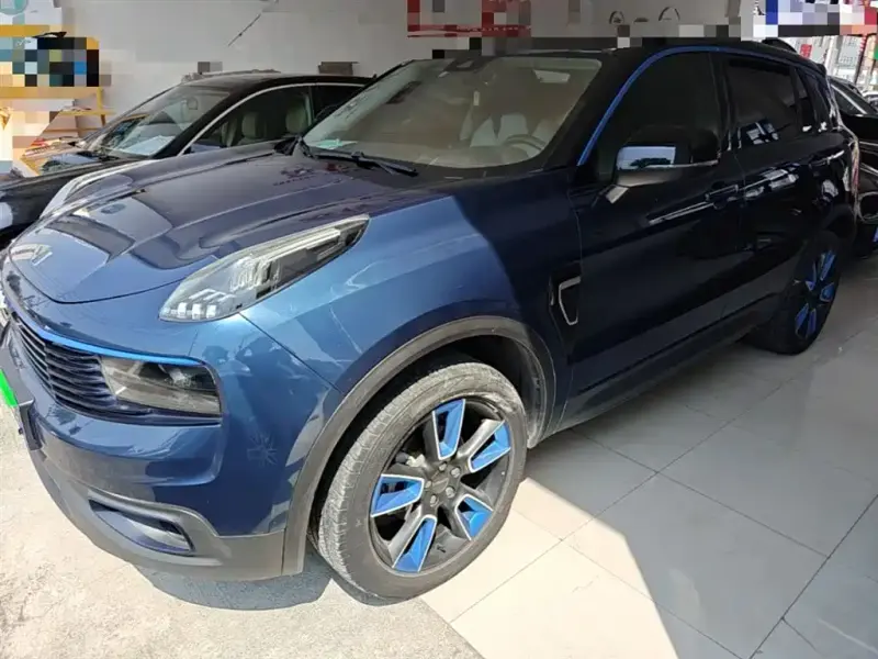Lynk & Co 01, 2020