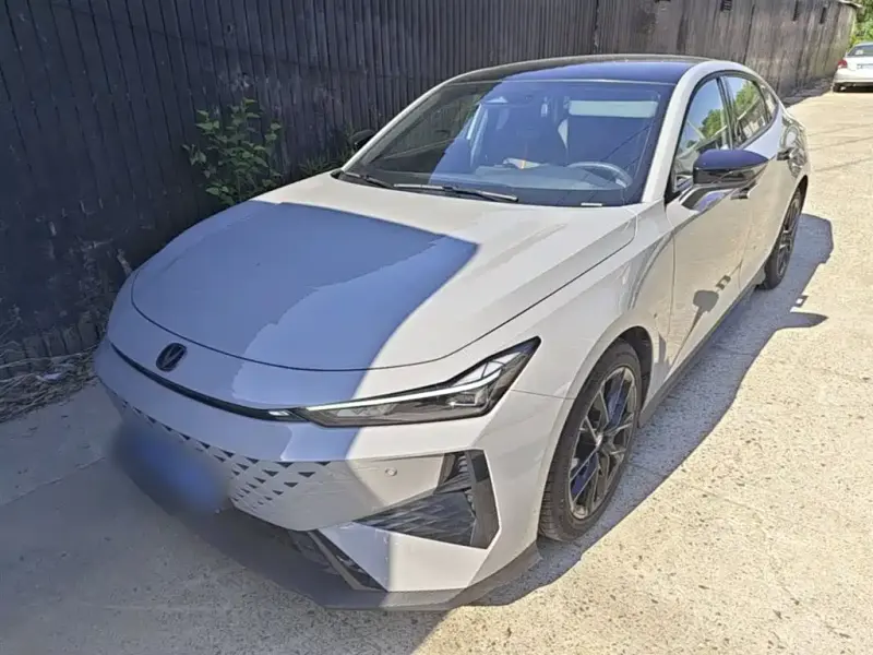 Changan UNI-V, 2024