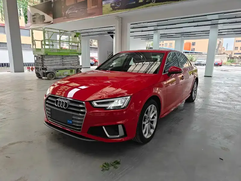 Audi A4L, 2020