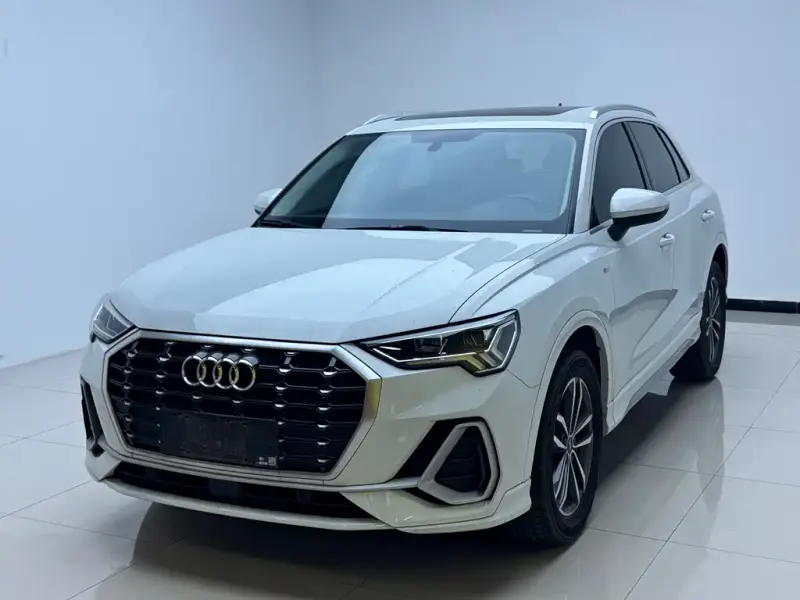 Audi Q3, 2021