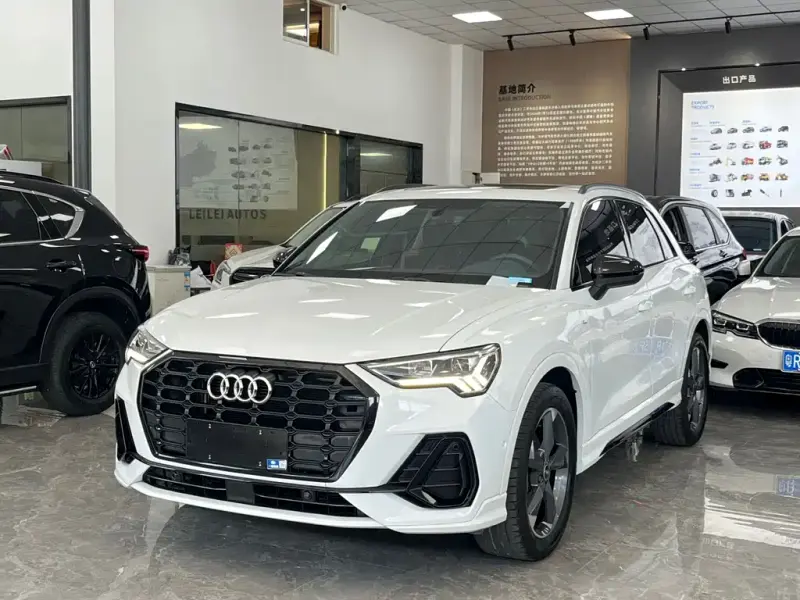 Audi Q3, 2022