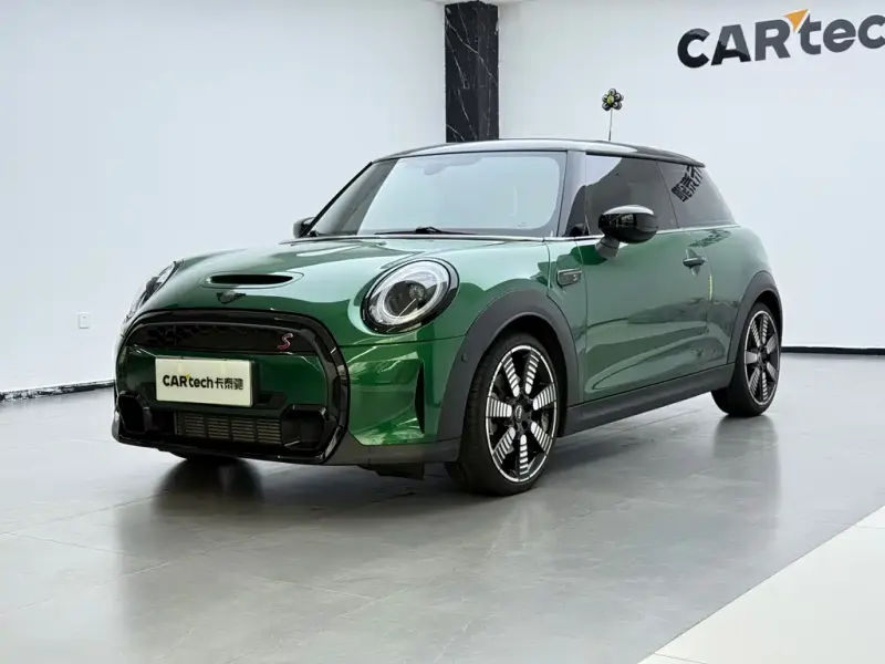 MINI Mini, 2024