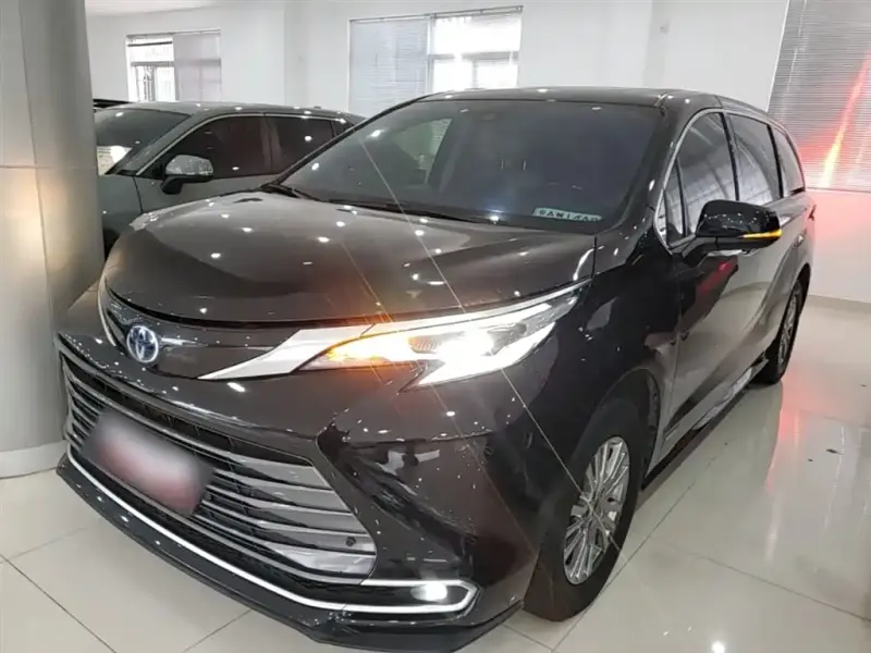 Toyota Sienna, 2022