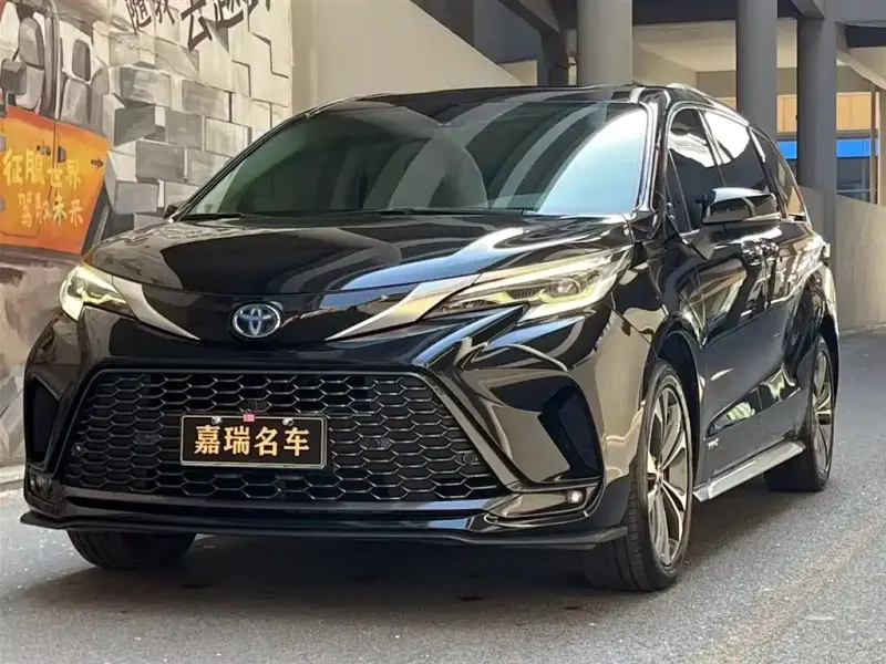 Toyota Granvia, 2024