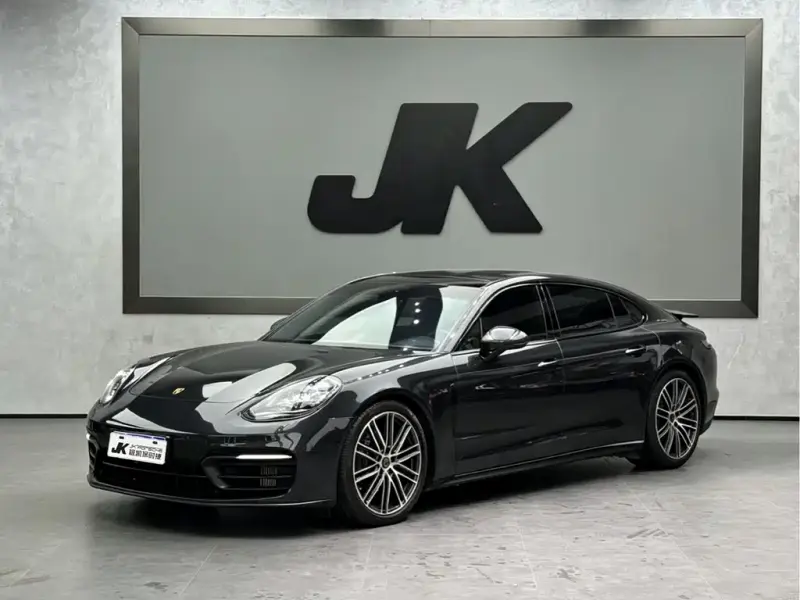 Porsche Panamera, 2022