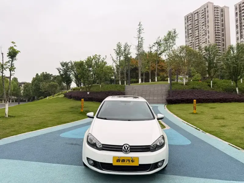 Volkswagen Golf, 2013