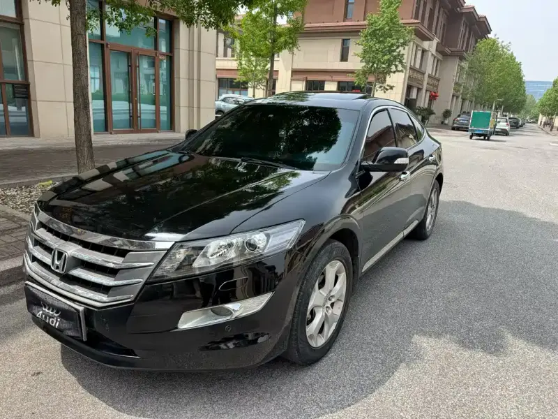 Honda Crosstour, 2013