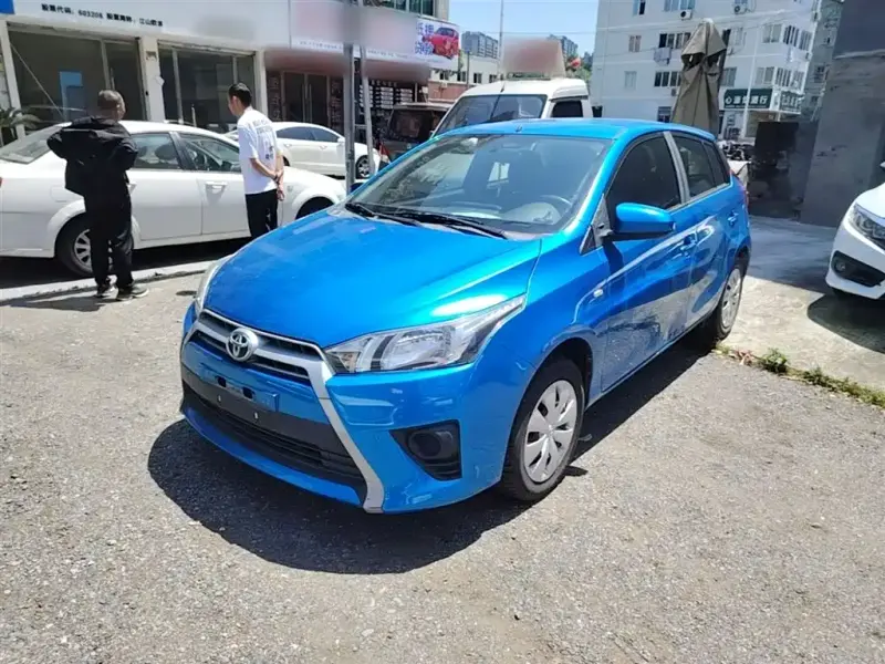 Toyota Yaris L, 2015