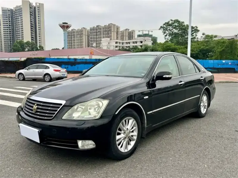 Toyota Crown, 2009