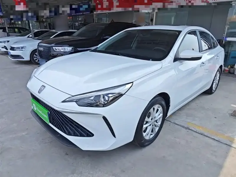 Roewe i5, 2025