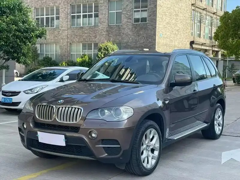 BMW X5 (Import), 2013