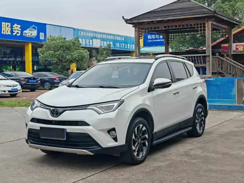 Toyota RAV4, 2016