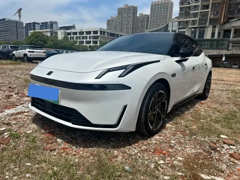 Lynk & Co 07 EM-P, 2024