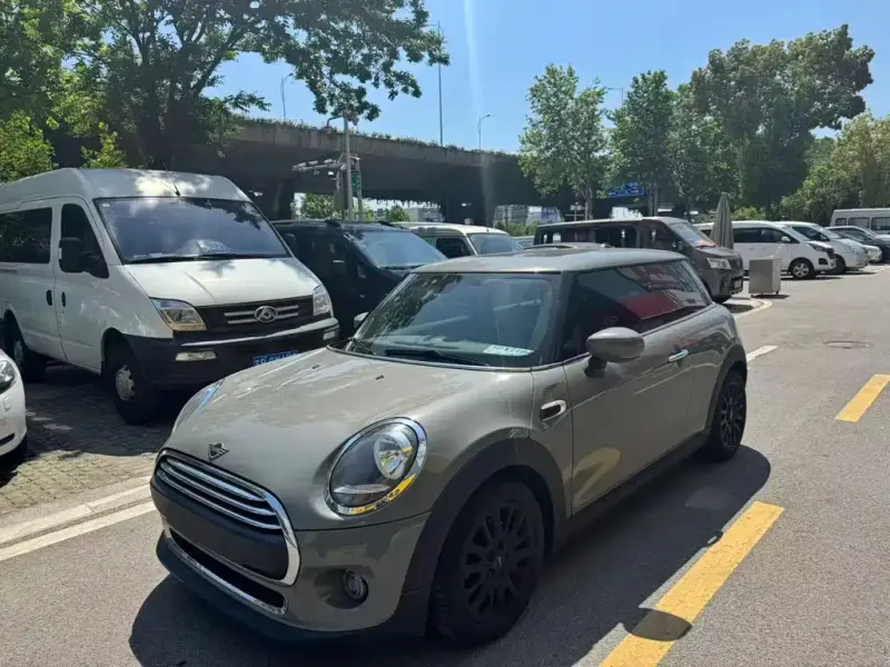 MINI Mini, 2021