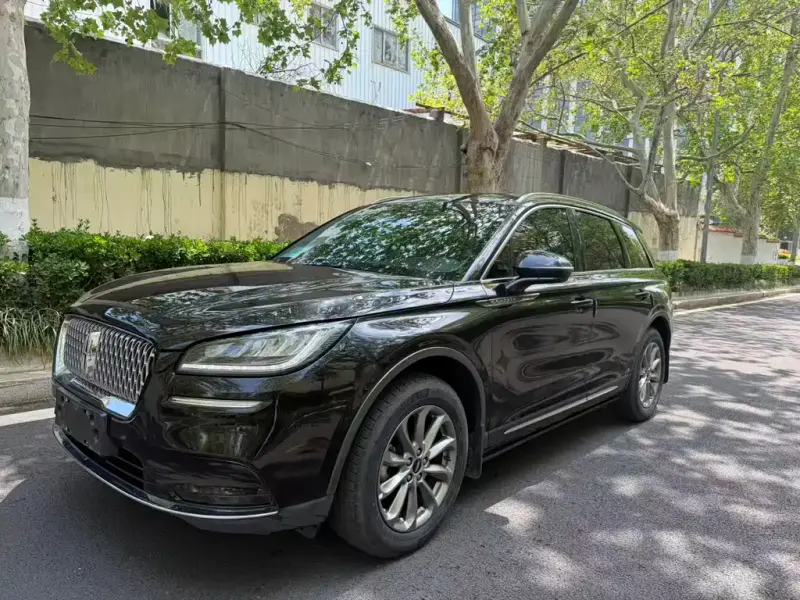 Lincoln Corsair, 2021