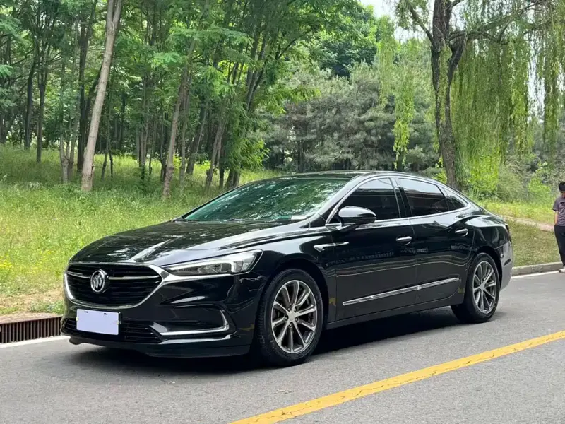 Buick LaCrosse, 2022