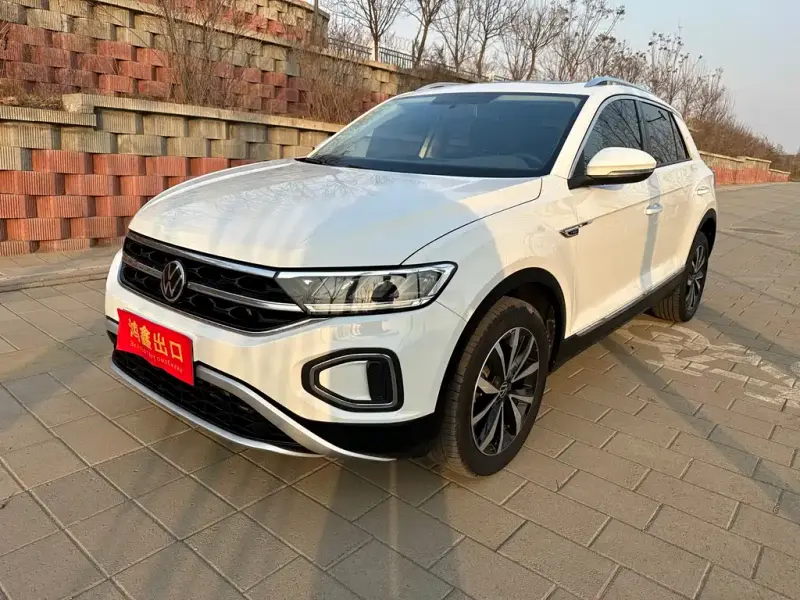 Volkswagen T-Roc, 2023