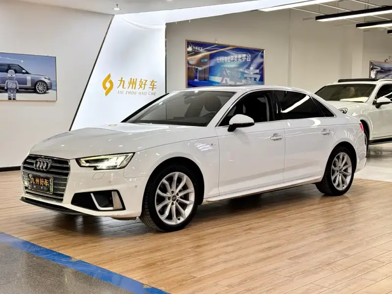 Audi A4L, 2019