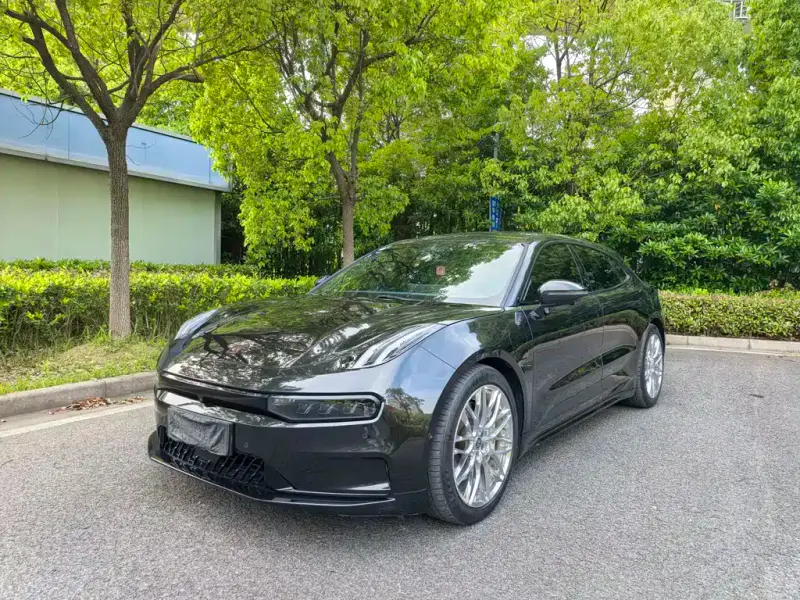 Zeekr 001, 2022