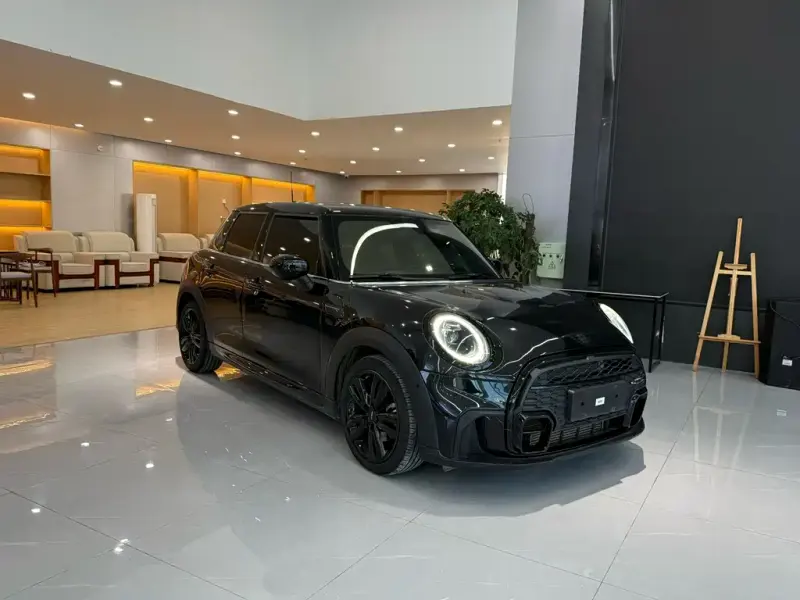 MINI Mini, 2022