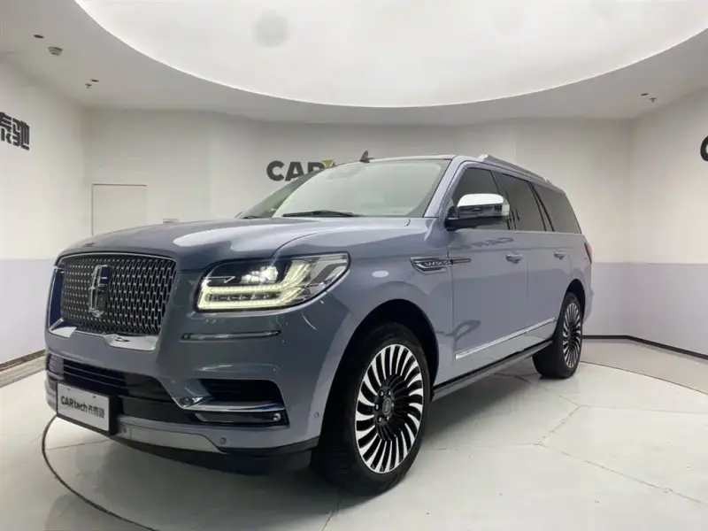 Lincoln Navigator, 2023