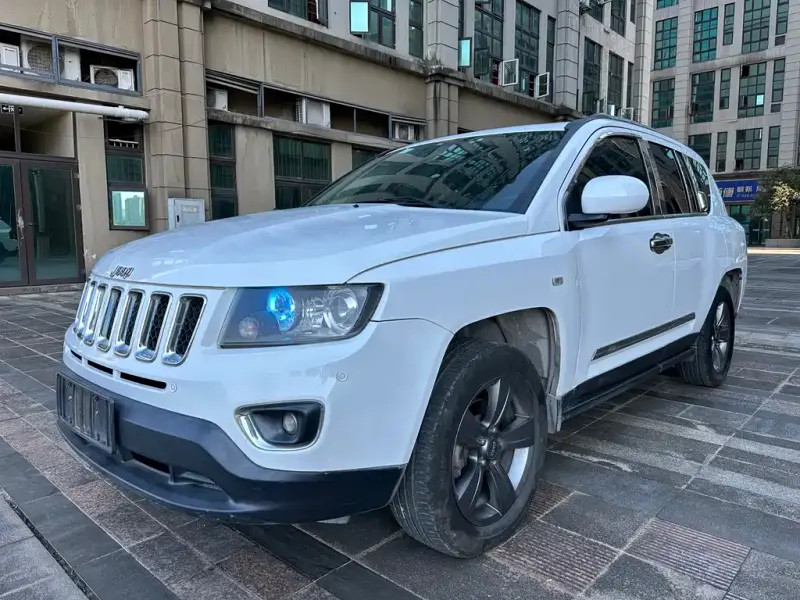 Jeep Compass (Import), 2015
