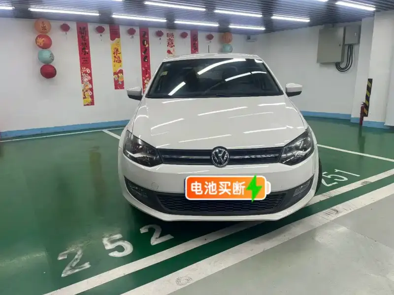 Volkswagen Polo, 2013