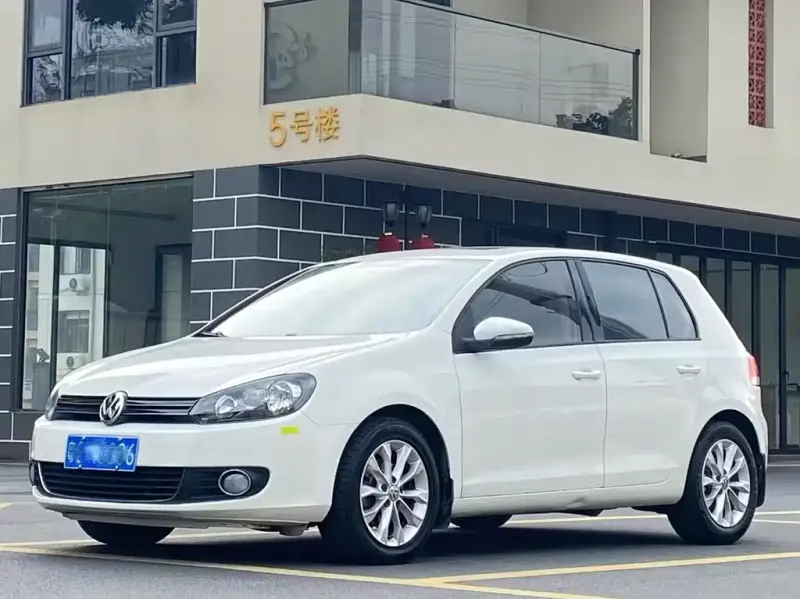 Volkswagen Golf, 2014
