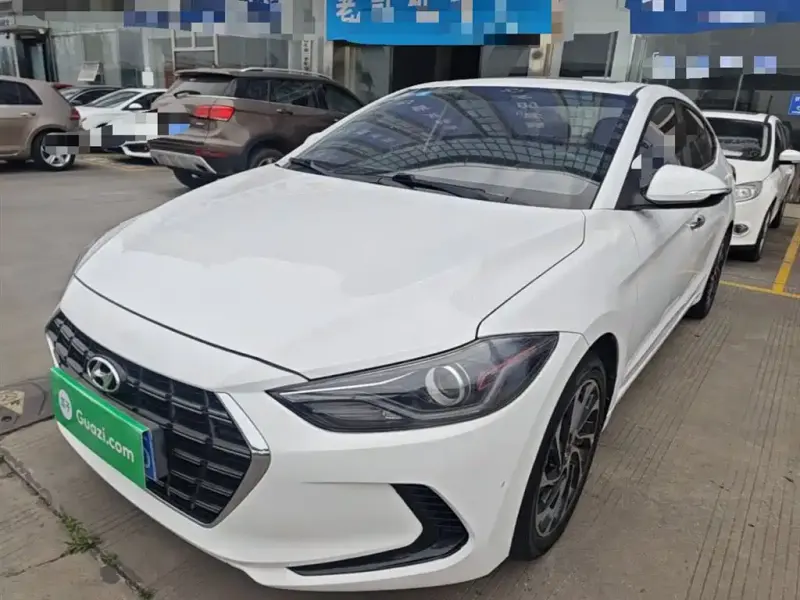 Hyundai Elantra, 2020