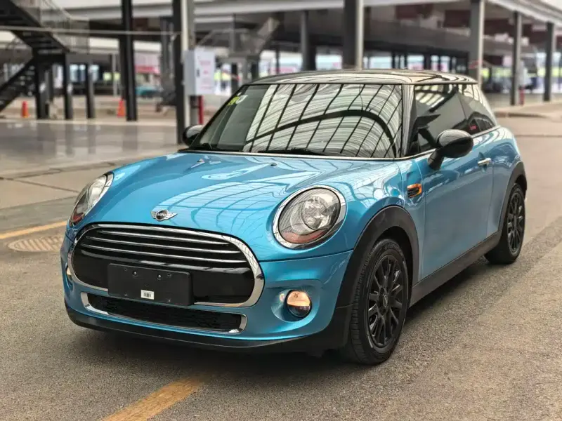 MINI Mini, 2015