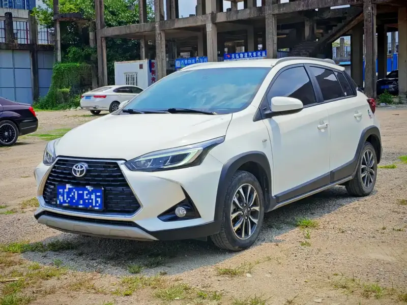 Toyota Yaris L, 2022