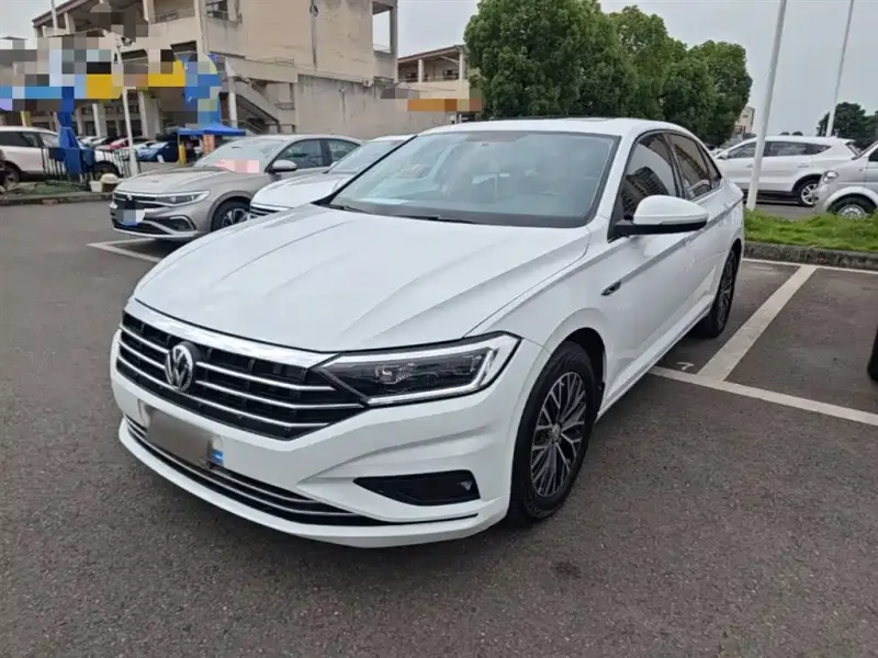Volkswagen Sagitar, 2020