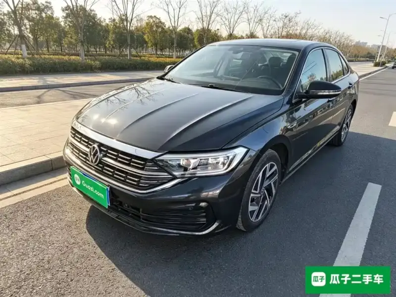 Volkswagen Sagitar, 2023