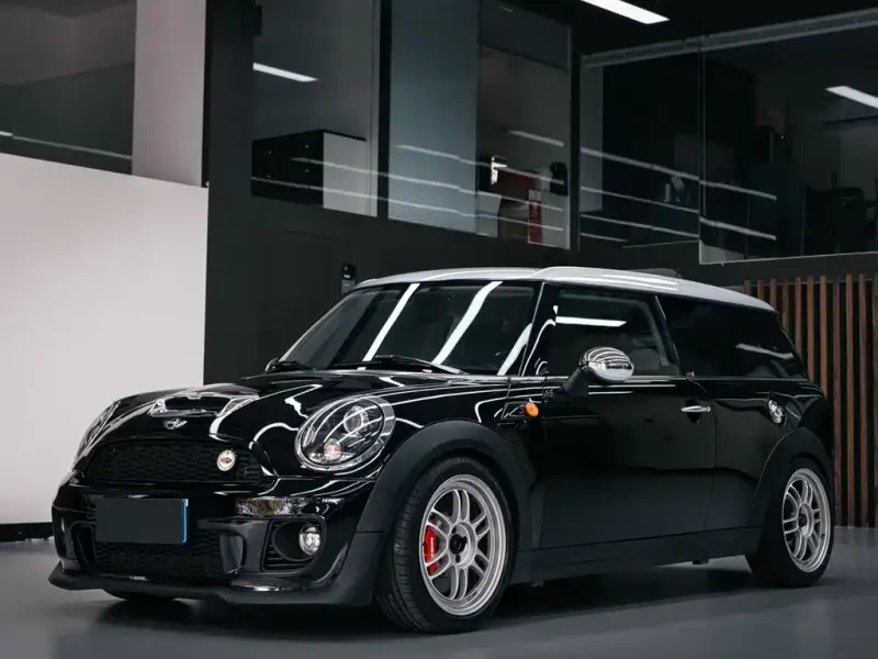 MINI Clubman, 2013