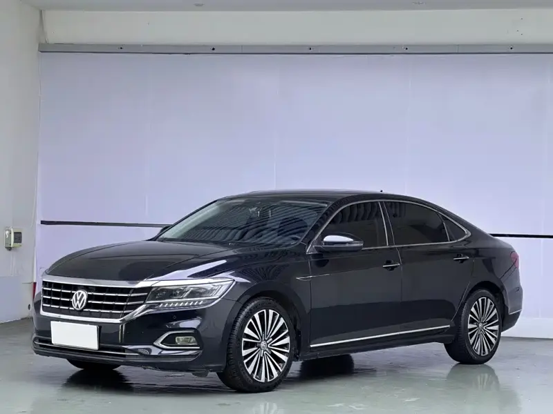 Volkswagen Passat, 2020