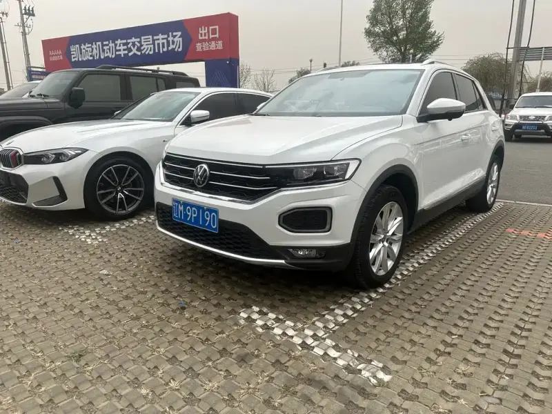 Volkswagen T-Roc, 2022