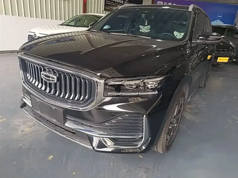 Geely Xingyue L, 2025