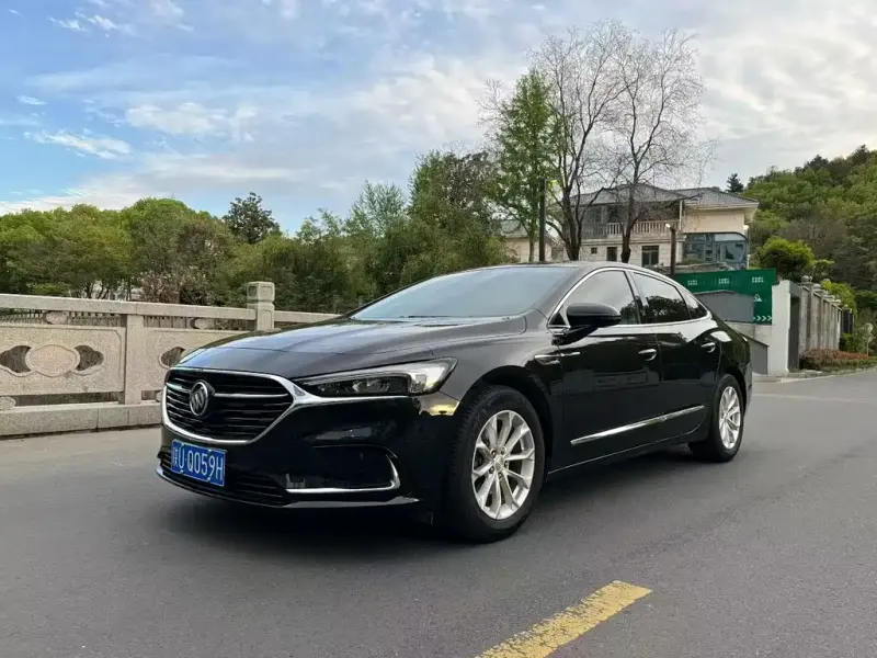 Buick LaCrosse, 2023