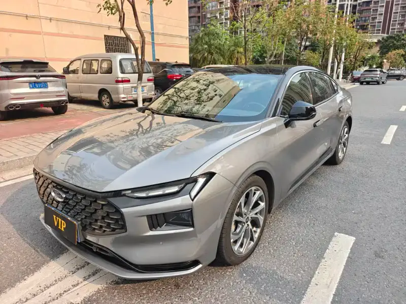 Ford Mondeo, 2022