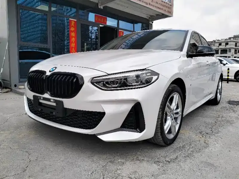 BMW 1 Series, 2023