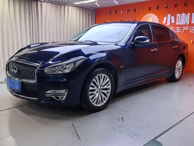 Infiniti Q70, 2020