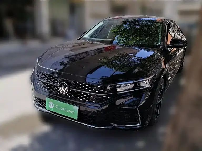 Volkswagen Passat, 2024