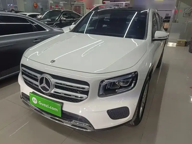 Mercedes-Benz GLB, 2022