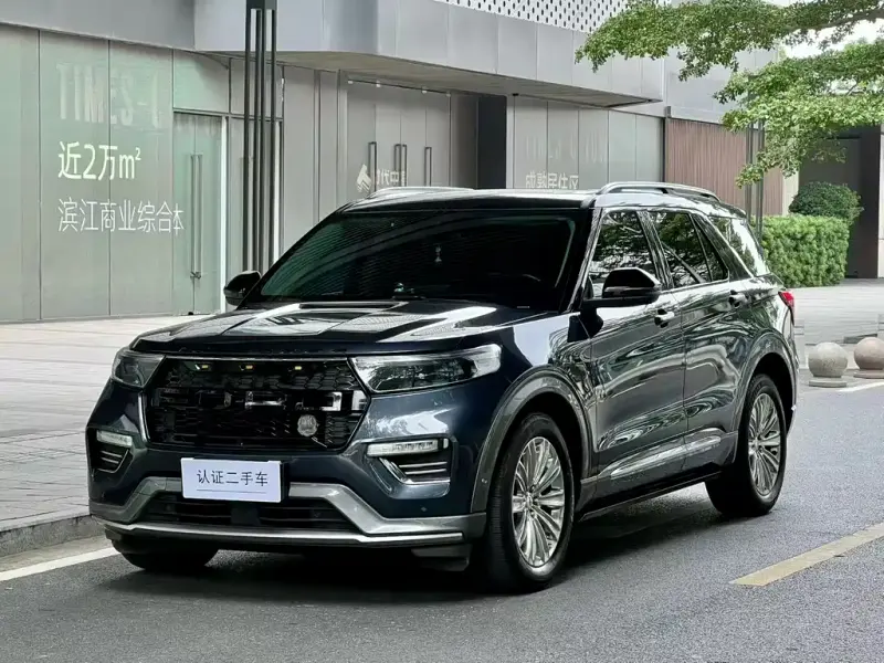 Ford Explorer, 2022