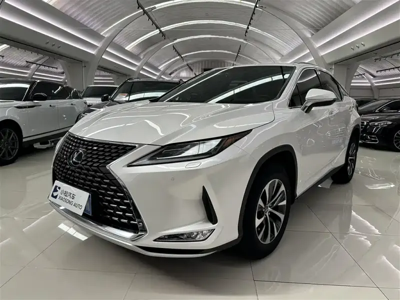 Lexus RX, 2021