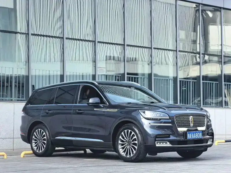 Lincoln Aviator, 2021