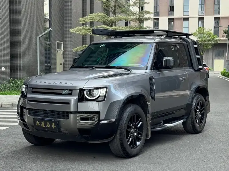 Land Rover Defender, 2021