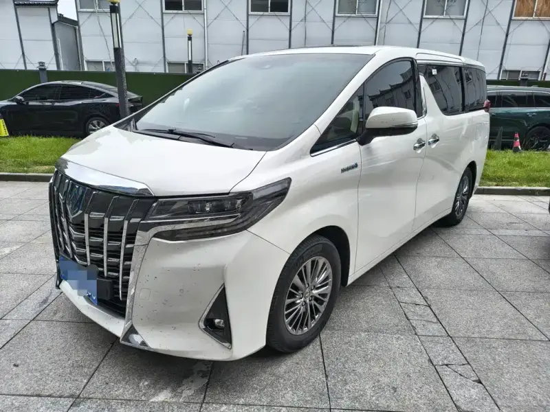 Toyota Alphard, 2022